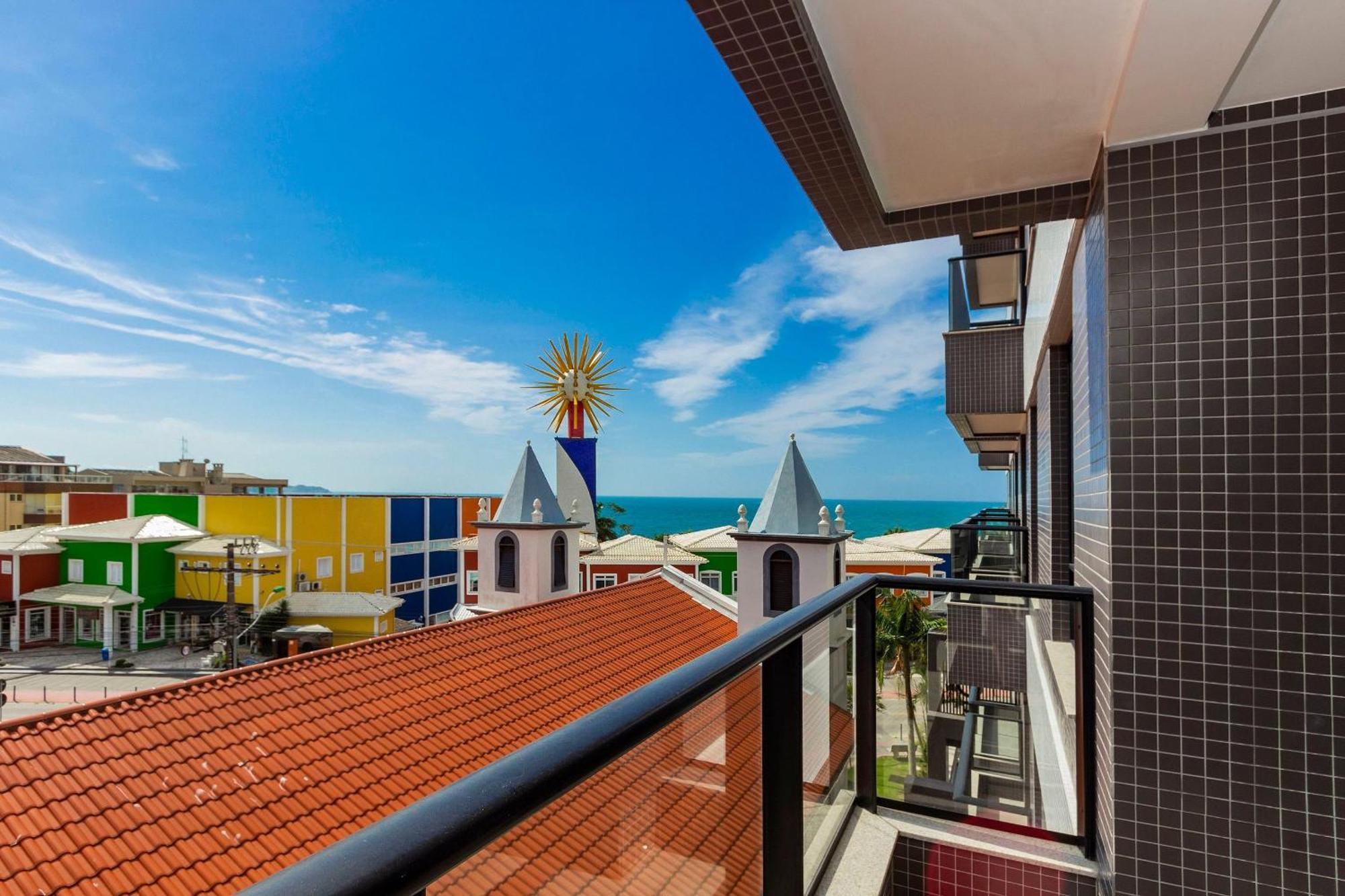 Aion Suites 205 - Lindo Apartamento Com Vista Para O Mar, A 60M Da Praia De Bombinhas, Com Piscina E Academia No Rooftop. Buitenkant foto