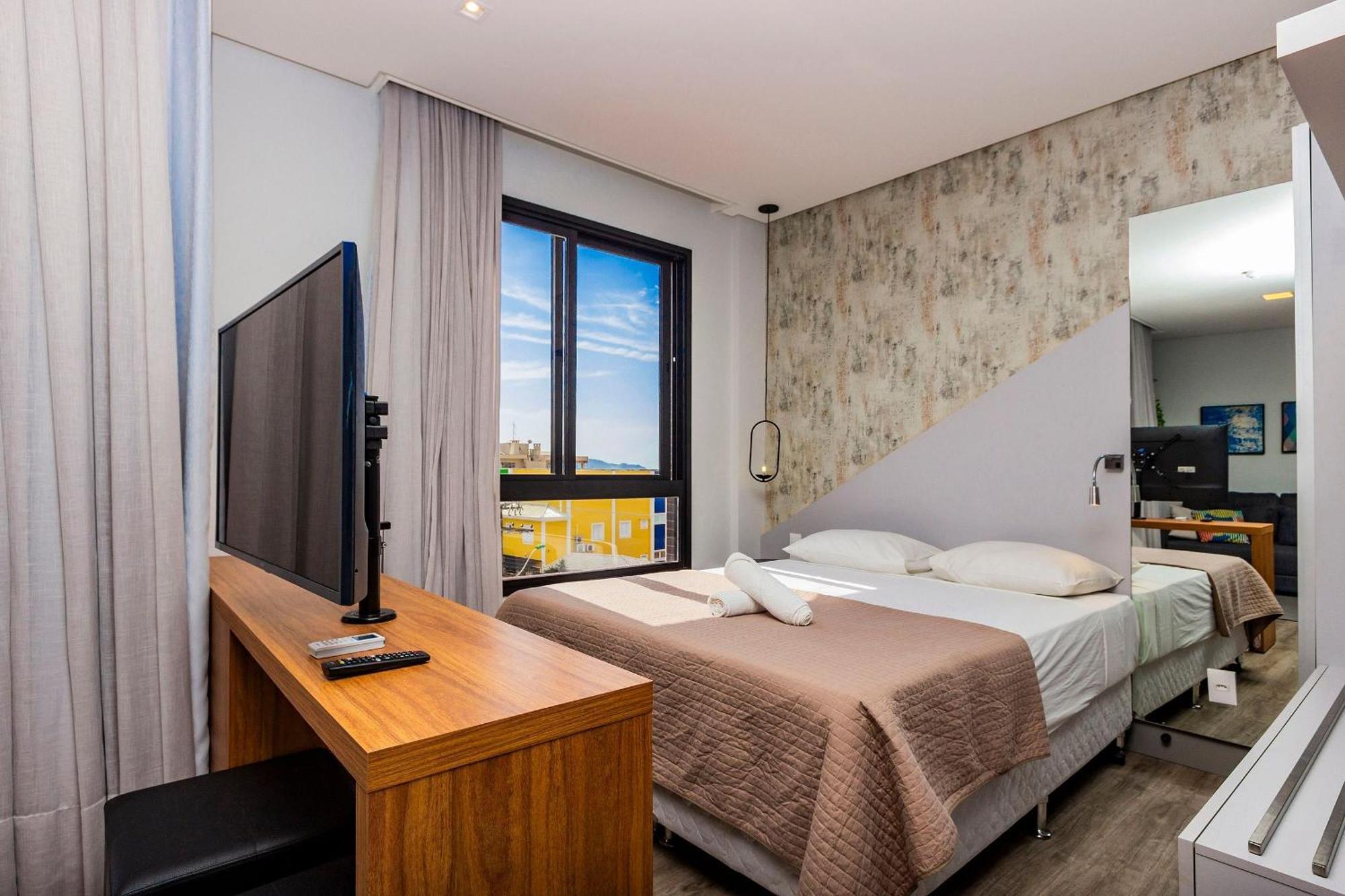 Aion Suites 205 - Lindo Apartamento Com Vista Para O Mar, A 60M Da Praia De Bombinhas, Com Piscina E Academia No Rooftop. Buitenkant foto